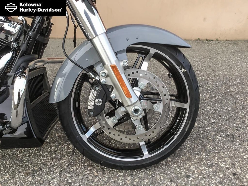 2026 Harley-davidson Flhx - Street Glide® alt