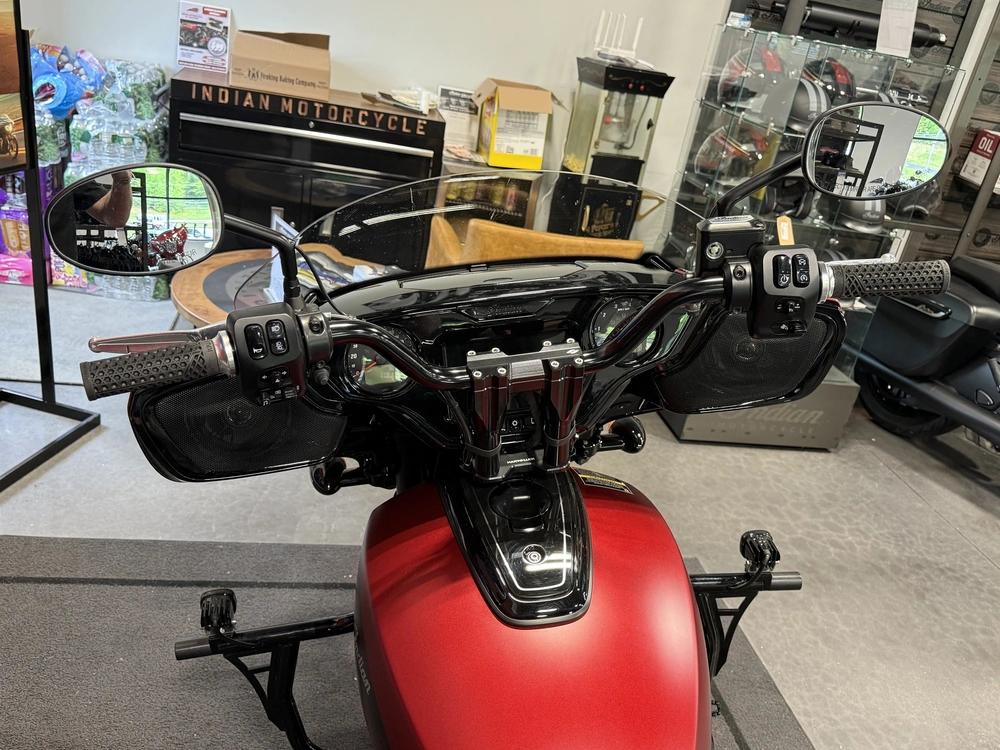 2025 Indian Motorcycle Chieftain Powerplus Dark Horse 112 Rider Assist alt