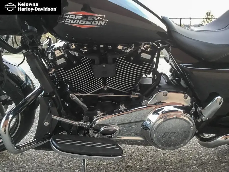 2026 Harley-Davidson FLTRX - Road Glide® thumbnail 24