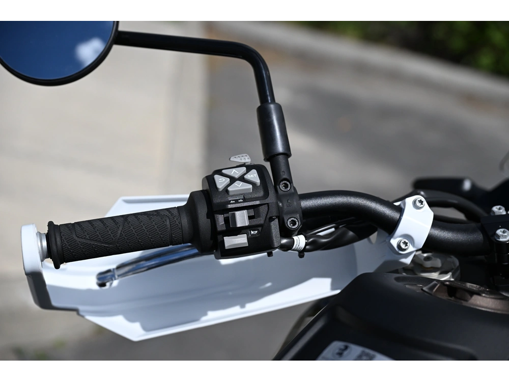 2025 Husqvarna Norden 901 Expedition alt