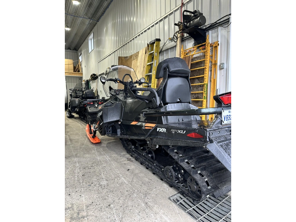 Ski-doo Expedition Extreme 800r 2018 alt