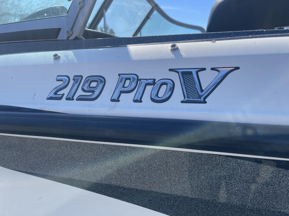 2018 Lund Boat Co 219 Pro V Gl alt