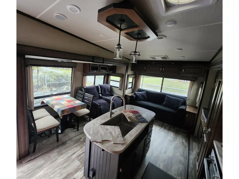 2020 Grand Design Reflection (Fifth Wheel) (Offert en consignation)