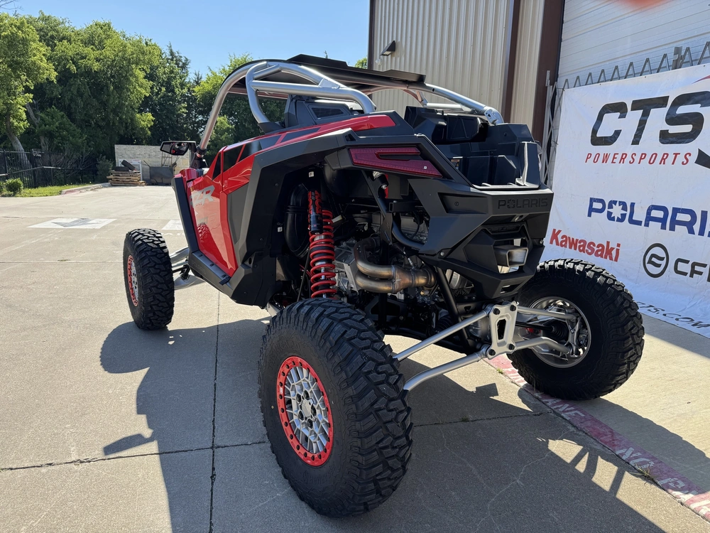 2026 Polaris Rzr Pro R Ultimate Indy Red alt