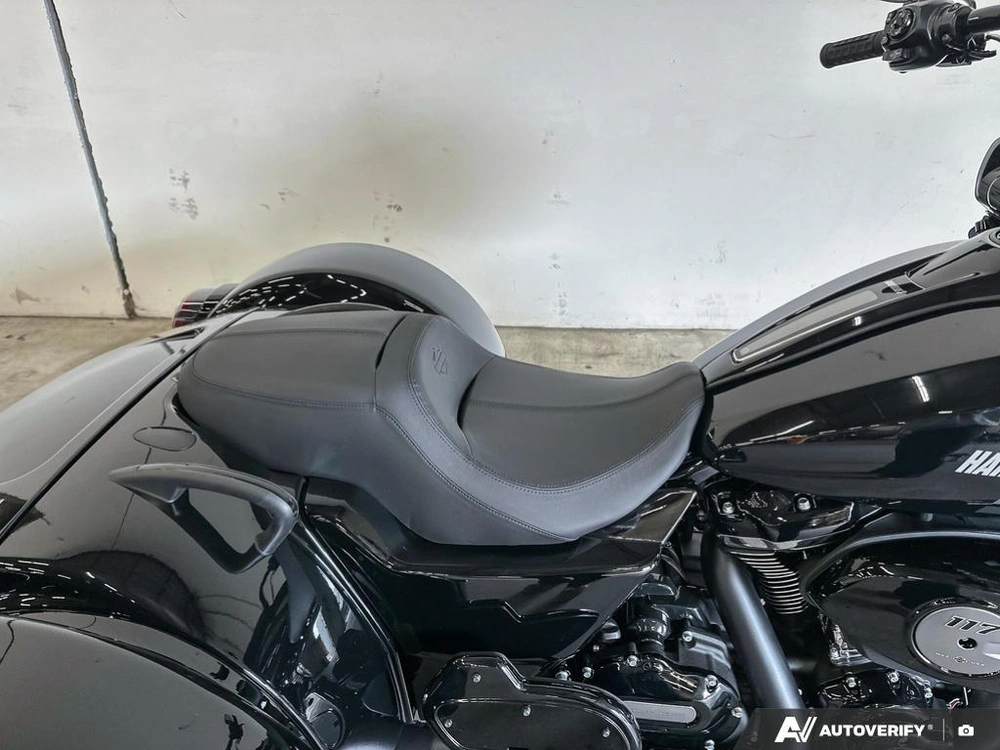 2026 Harley-davidson Road Glide 3 alt