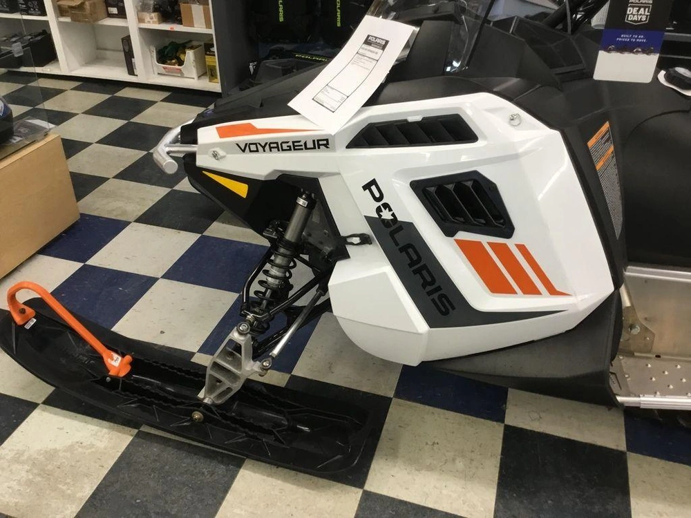 2024 Polaris 550 Voyageur 155 alt