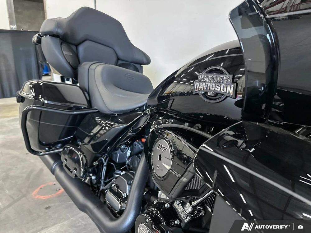 2026 Harley-davidson Road Glide Limited alt
