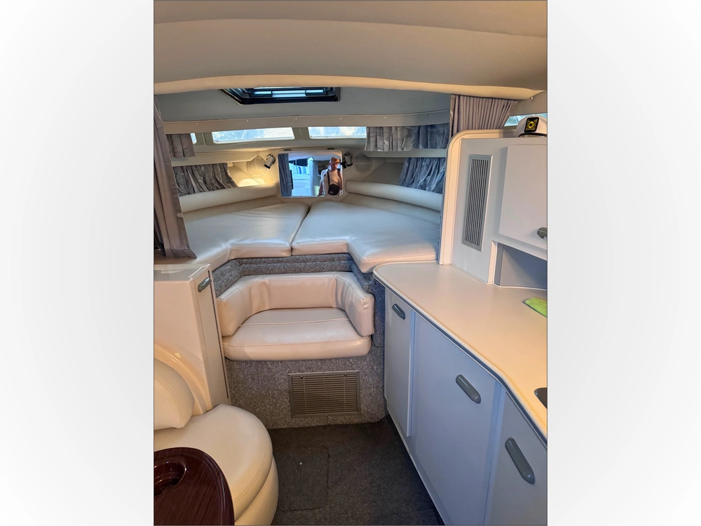 1989 Wellcraft Monaco 3000 alt
