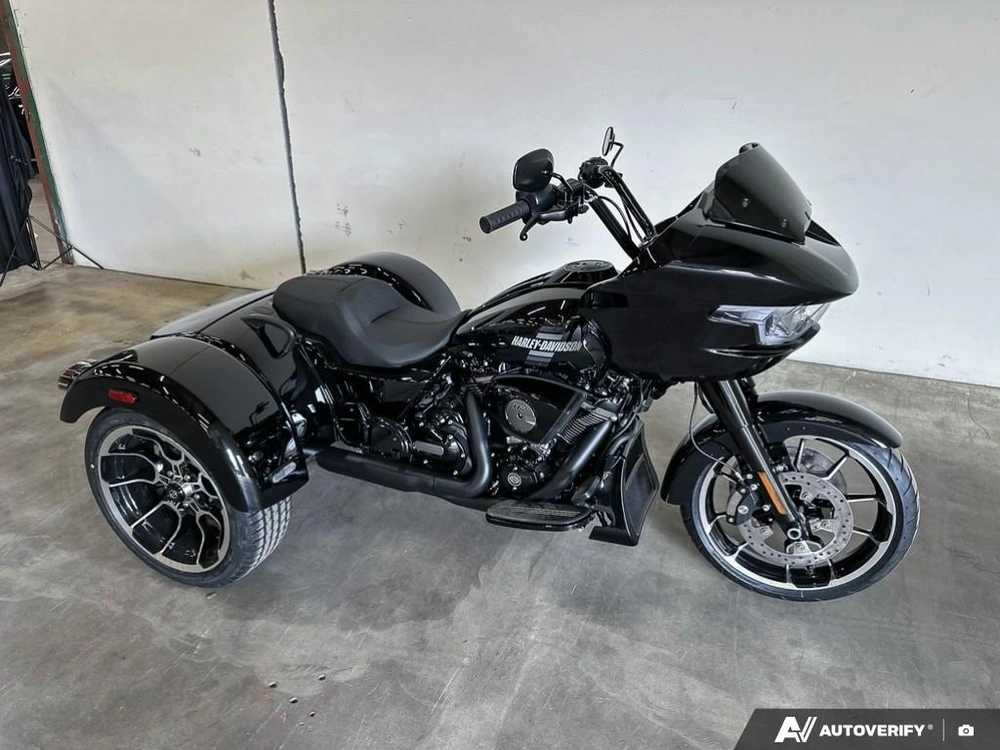 2026 Harley-davidson Road Glide 3 alt