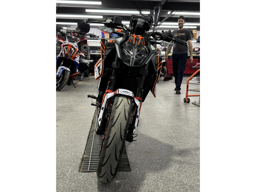 2024 Ktm 390 Duke alt