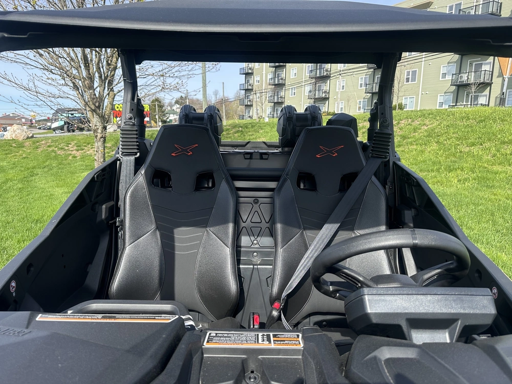 2026 Can-am Commander X Mr 1000r alt