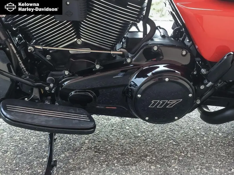 2026 Harley-Davidson FLTRX - Road Glide® thumbnail 18