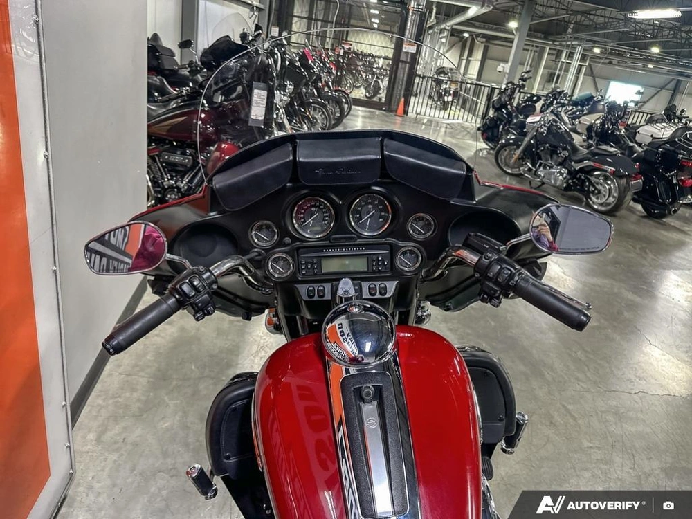 2011 Harley-davidson Flhtk alt