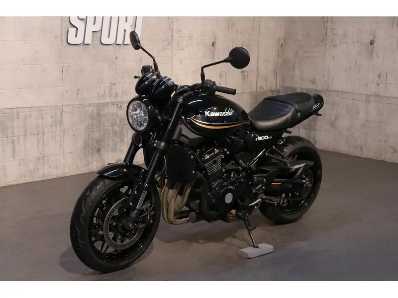 2018 Kawasaki Z900RS thumbnail 2