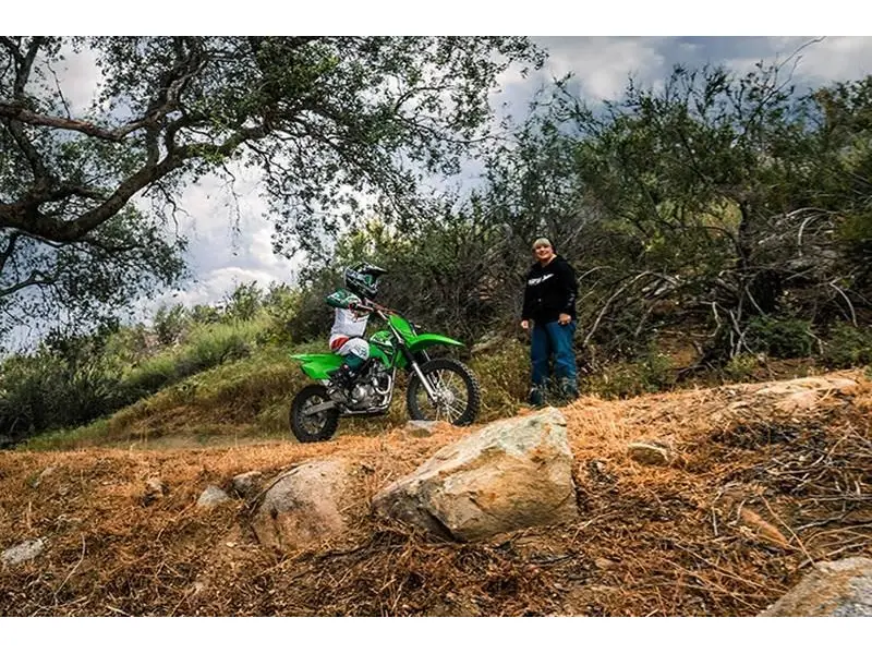 2025 Kawasaki KLX® 140R thumbnail 5
