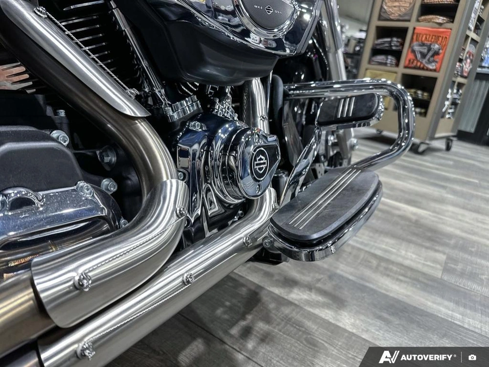 2026 Harley-davidson Road Glide alt