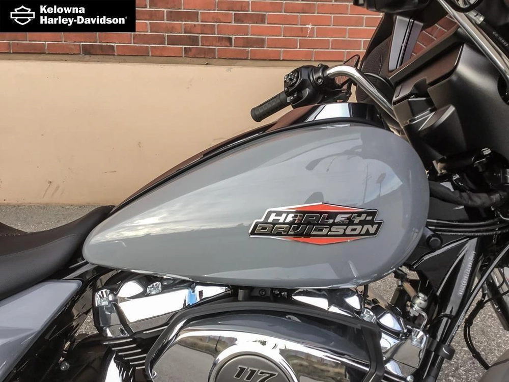 2026 Harley-davidson Flhx - Street Glide® alt