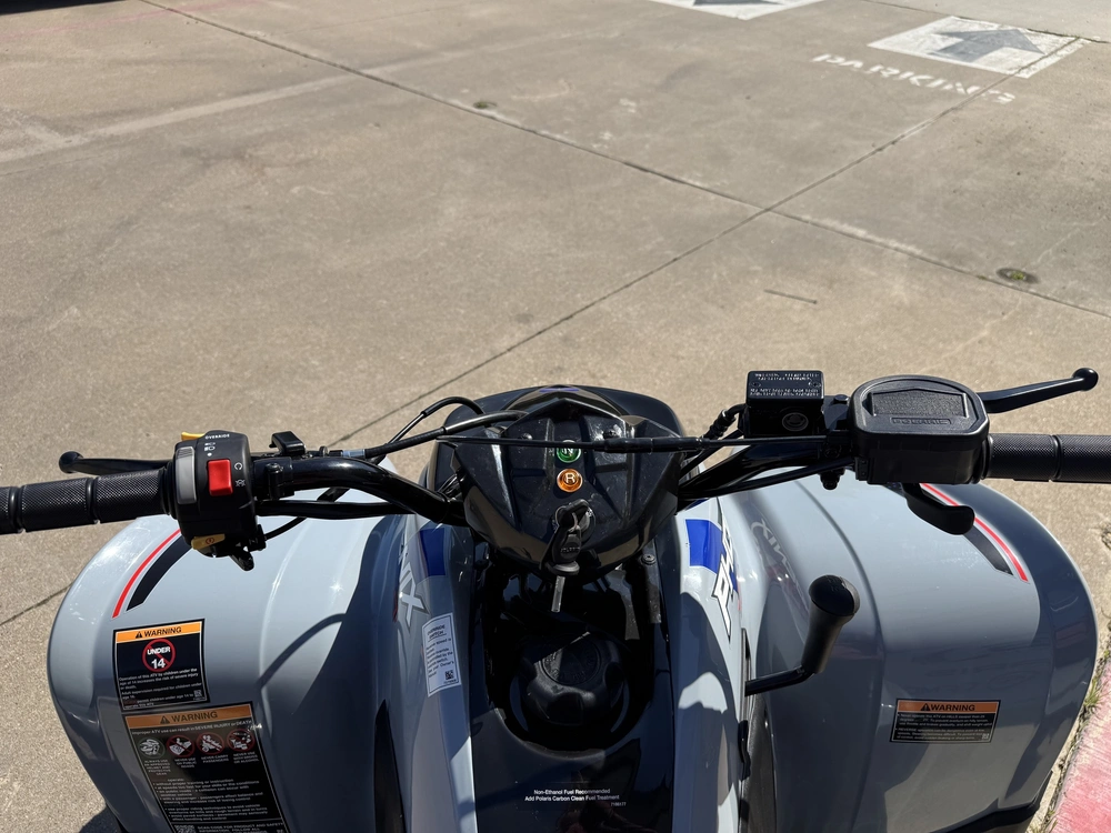 2026 Polaris Phoenix 200 - Storm Gray alt