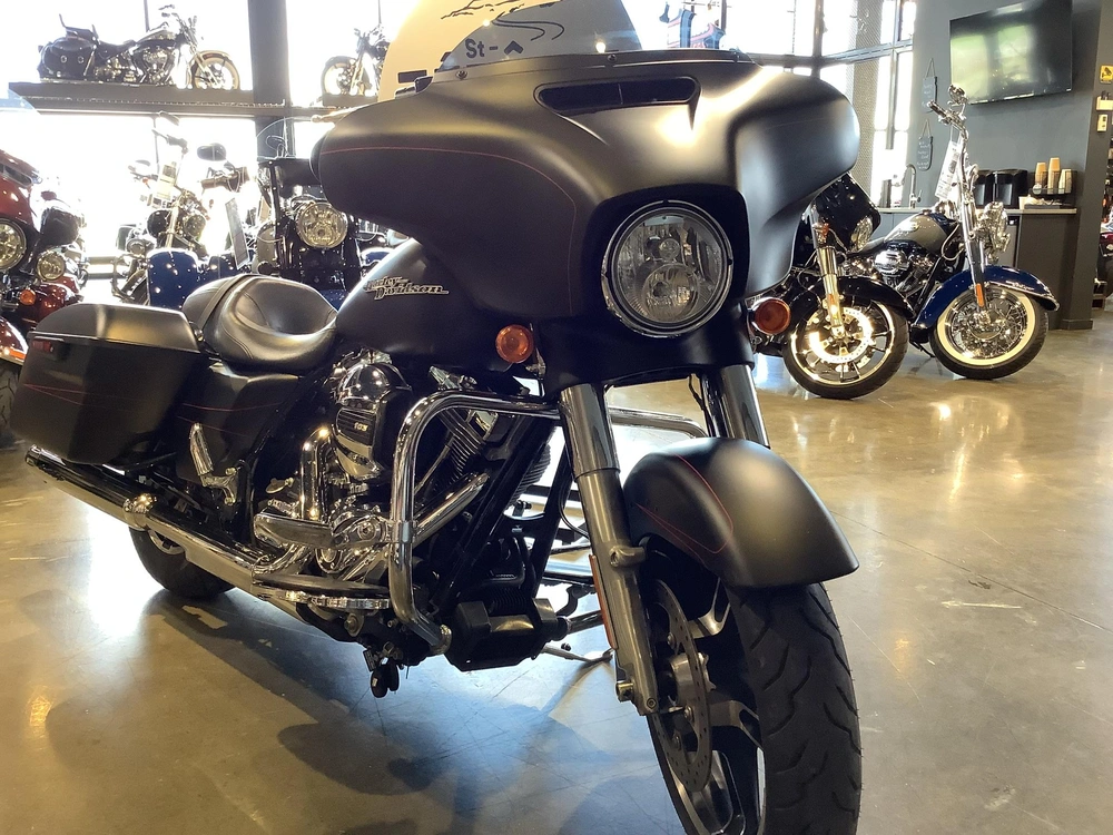 Harley-davidson Street Glide Flhxs 2016 alt