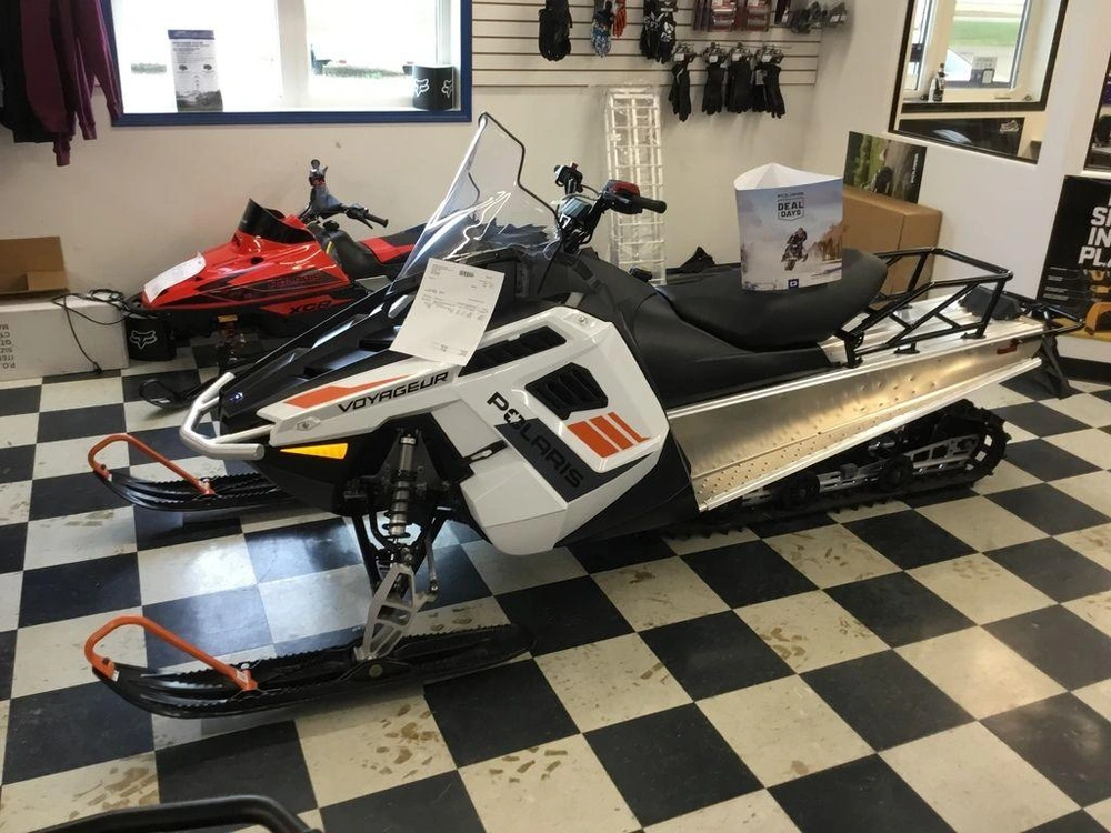 2024 Polaris 550 Voyageur 144 alt