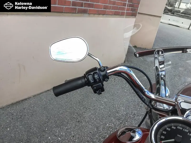 2013 Harley-Davidson FLHR - Road King® thumbnail 15