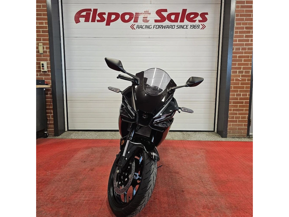 2026 Yamaha Yzf R3 Abs alt