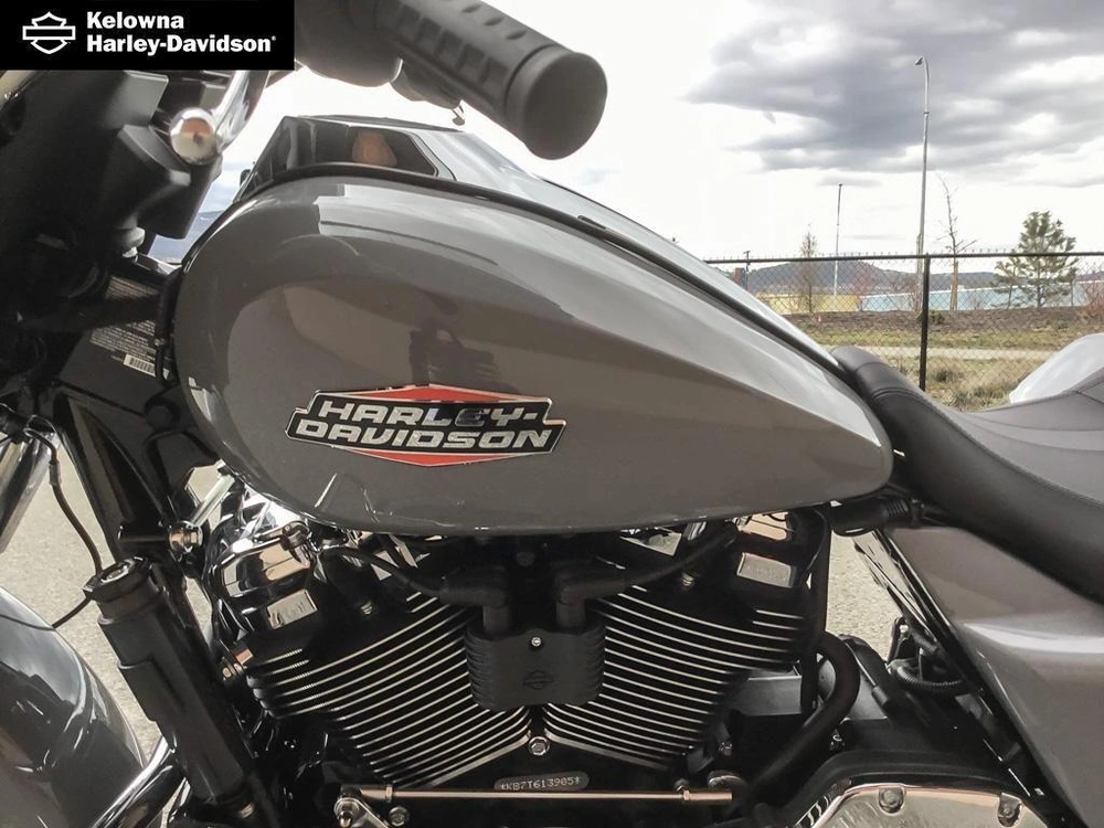 2026 Harley-davidson Flhx - Street Glide® alt