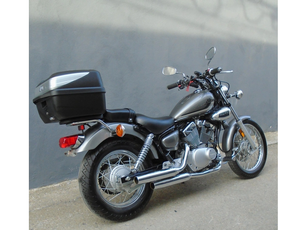 2017 Yamaha V-star 250 alt