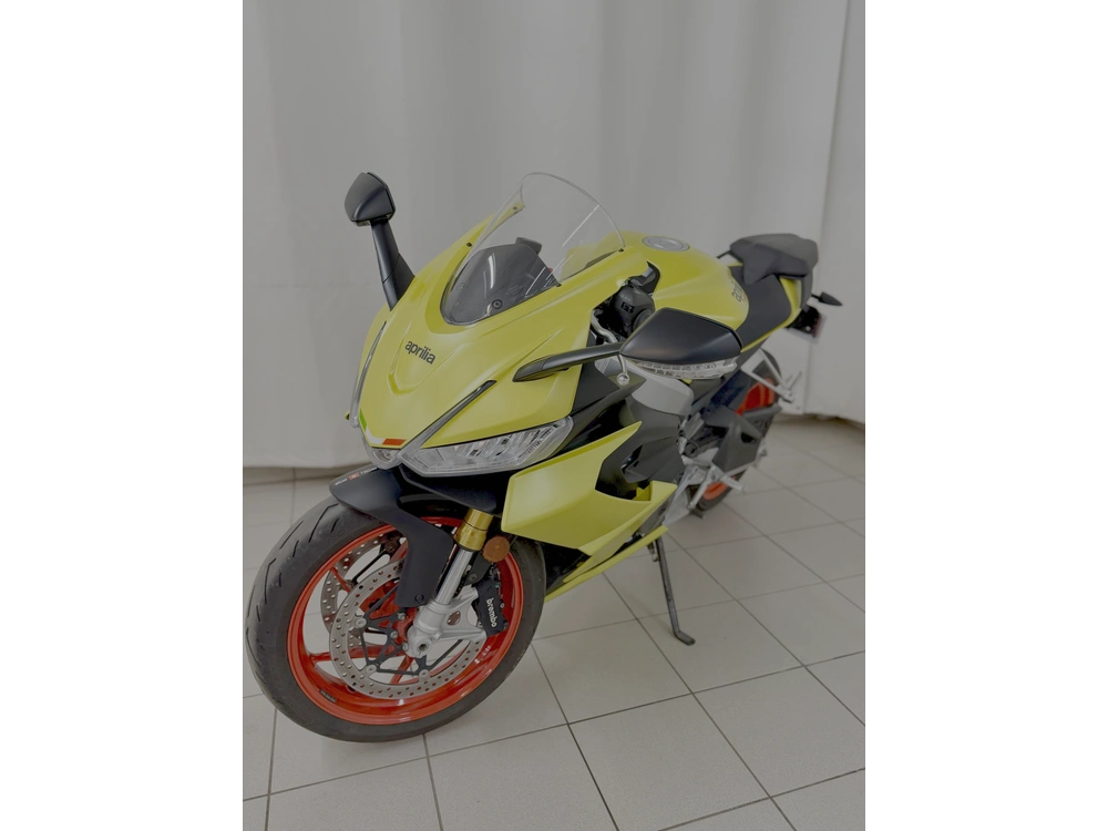 Aprilia Rs 660 2022 alt