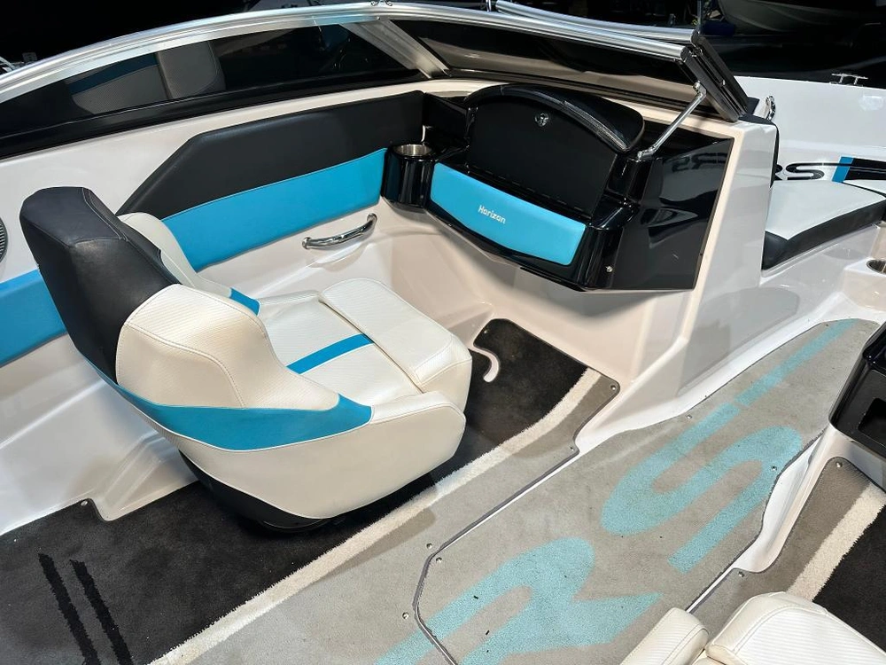 Four Winns 180 Rs 2014 alt