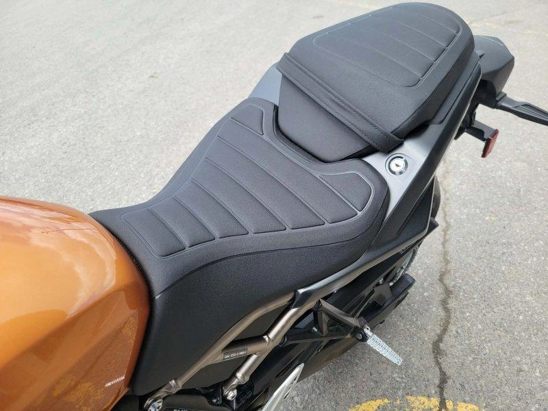 Suzuki Gsx-8t 2026 alt