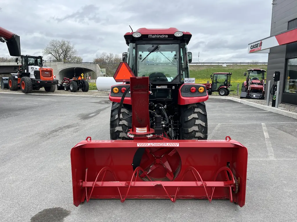 2024 Mahindra 2660 CAB
