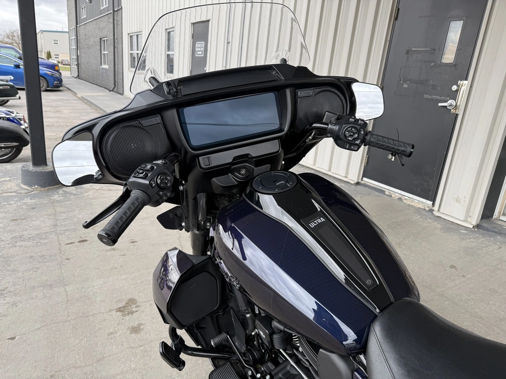 2025 Harley-davidson Street Glide Ultra alt