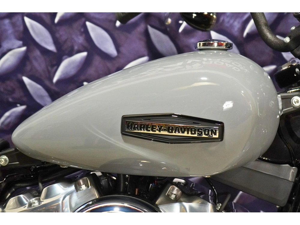 2026 Harley-davidson Fxbb Street Bob Solo alt