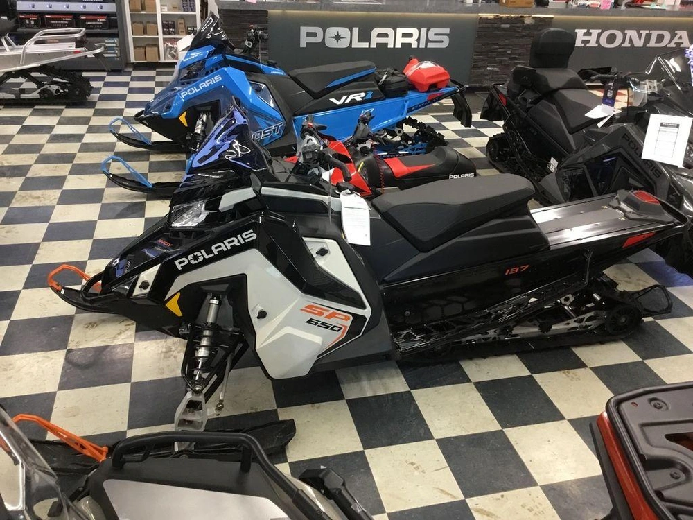 2025 Polaris 650 Indy Sp 137 Es alt