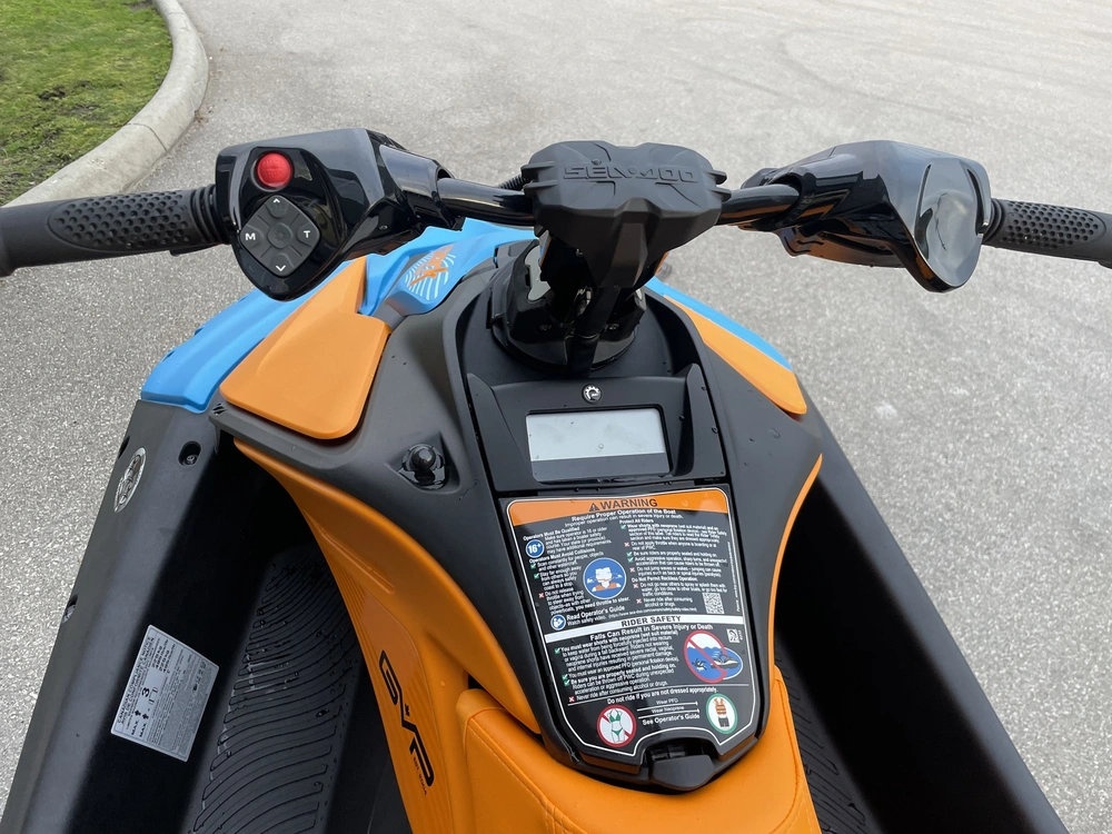 2026 Sea-doo Spark™ 3up Trixx 90 alt