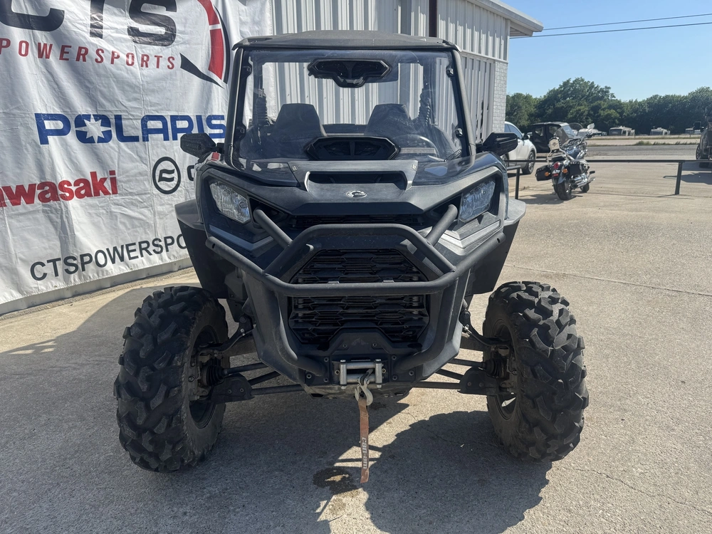 2023 Can-am Commander Xt 700 alt