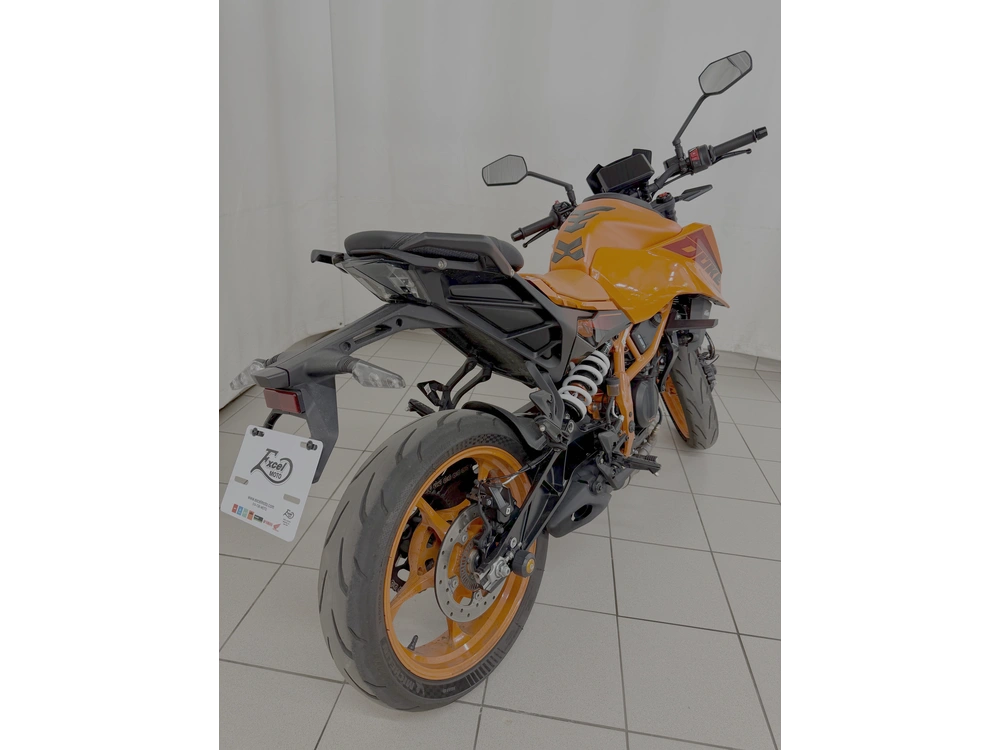 2024 Ktm 390 Duke alt