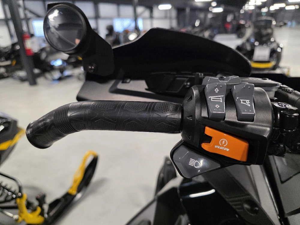 Ski-doo Backcountry X-rs 154 850 E-tec 2023 alt