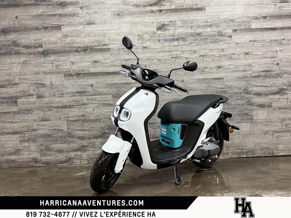 2025 Yamaha Neo Scooter Electrique Blanc alt