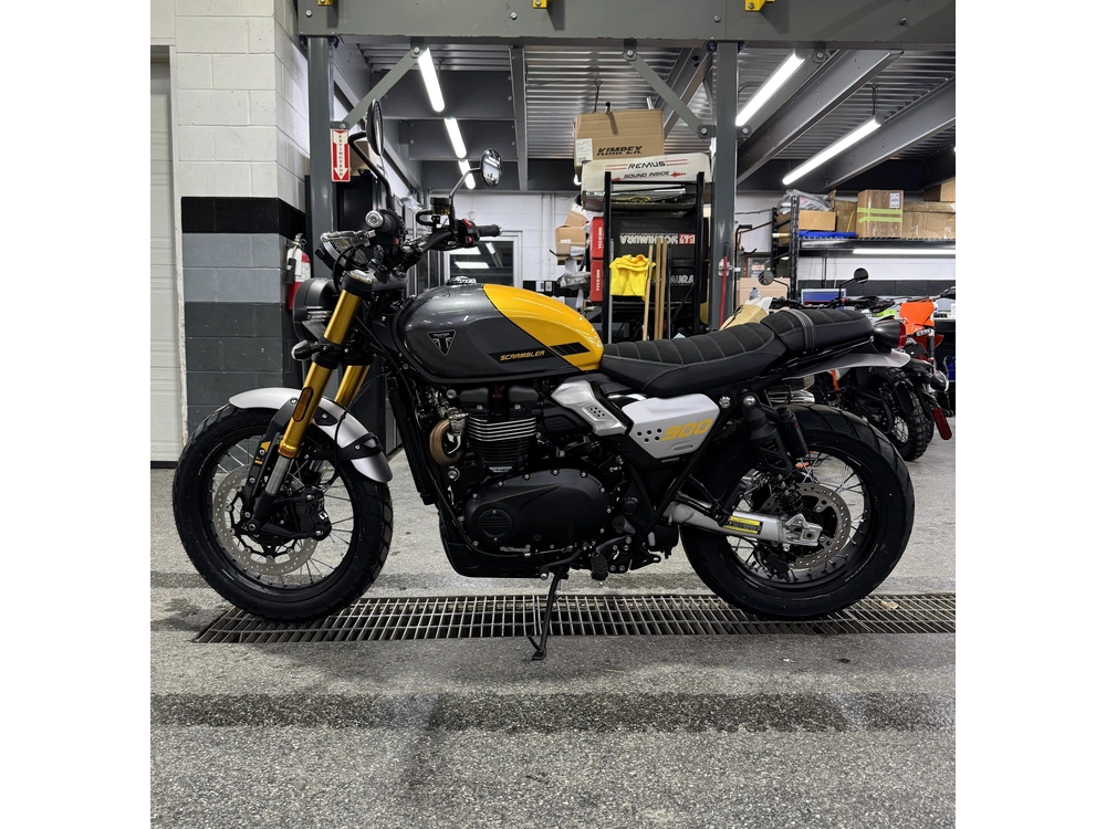 Triumph Scrambler 900 2026 alt