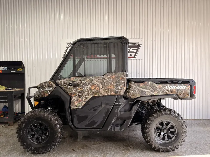 2025 Can-Am DEFENDER HD10 LIMITED CAB MOSSY OAK **BAS KILOMÉTRAGE!!** thumbnail 7