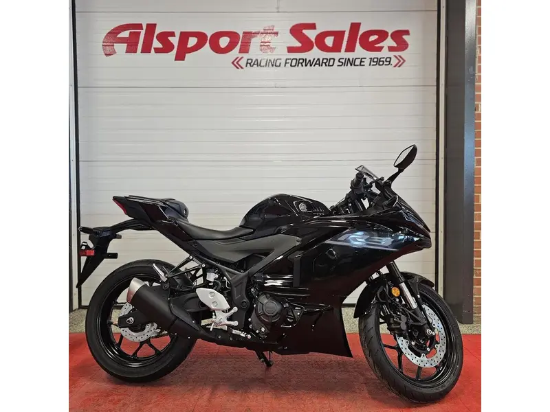 2026 Yamaha YZF R3 ABS