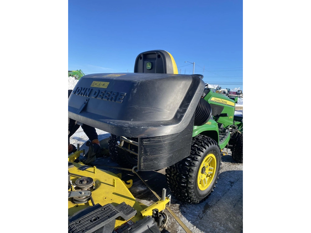 2021 John Deere X739 alt