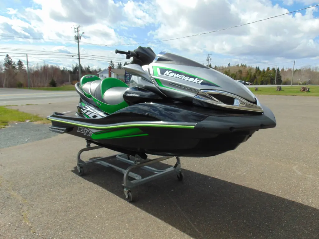 2024 Kawasaki NINJA ZX-4RR 40th Anniversary Edition Lime Green