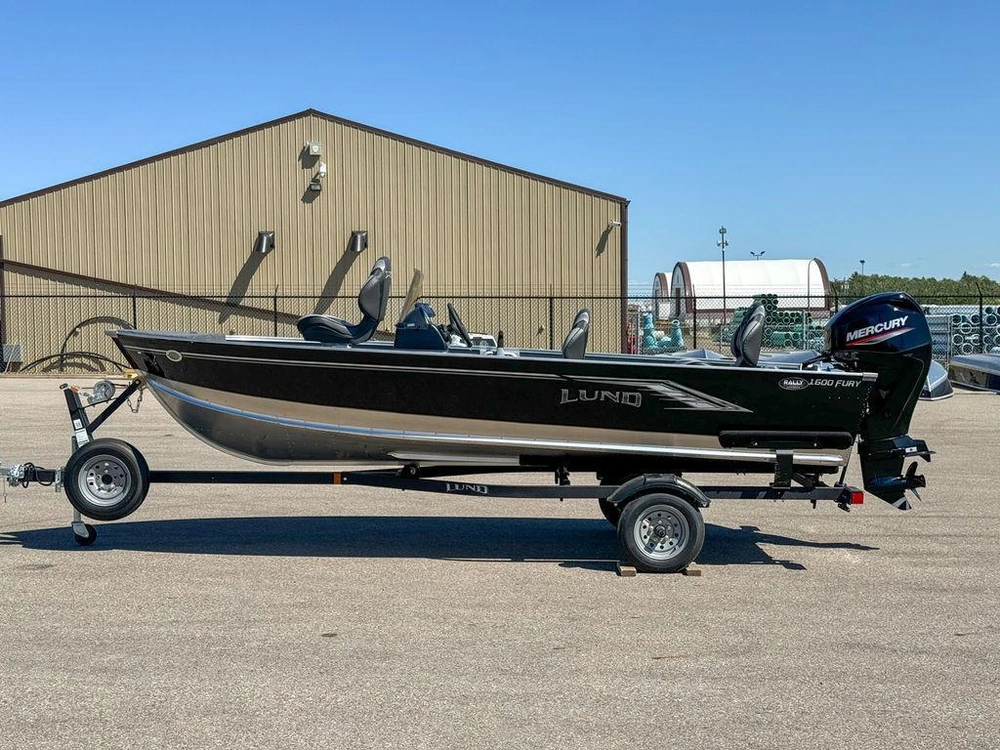 2025 Lund 1600 Fury Ss alt