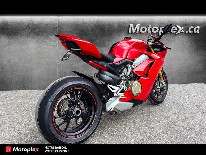 Ducati PANIGALE V4S 2019