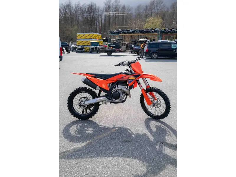 2026 KTM 350 SX-F thumbnail 7