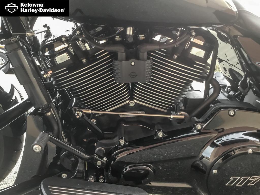 2026 Harley-Davidson FLTRX - Road Glide® thumbnail 25
