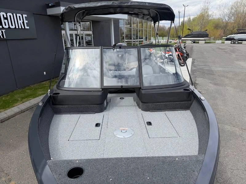 Crestliner 1750 Hawk Wt Jumpseat Argent 2026 alt